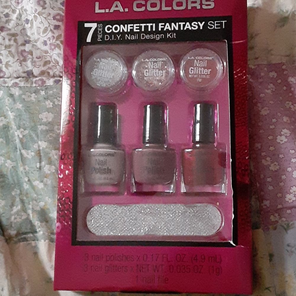 DYI Nail design kit